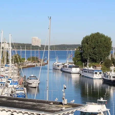 4hafenzeiten - Ferienwohnung Nie 2 Heimat Appartement *